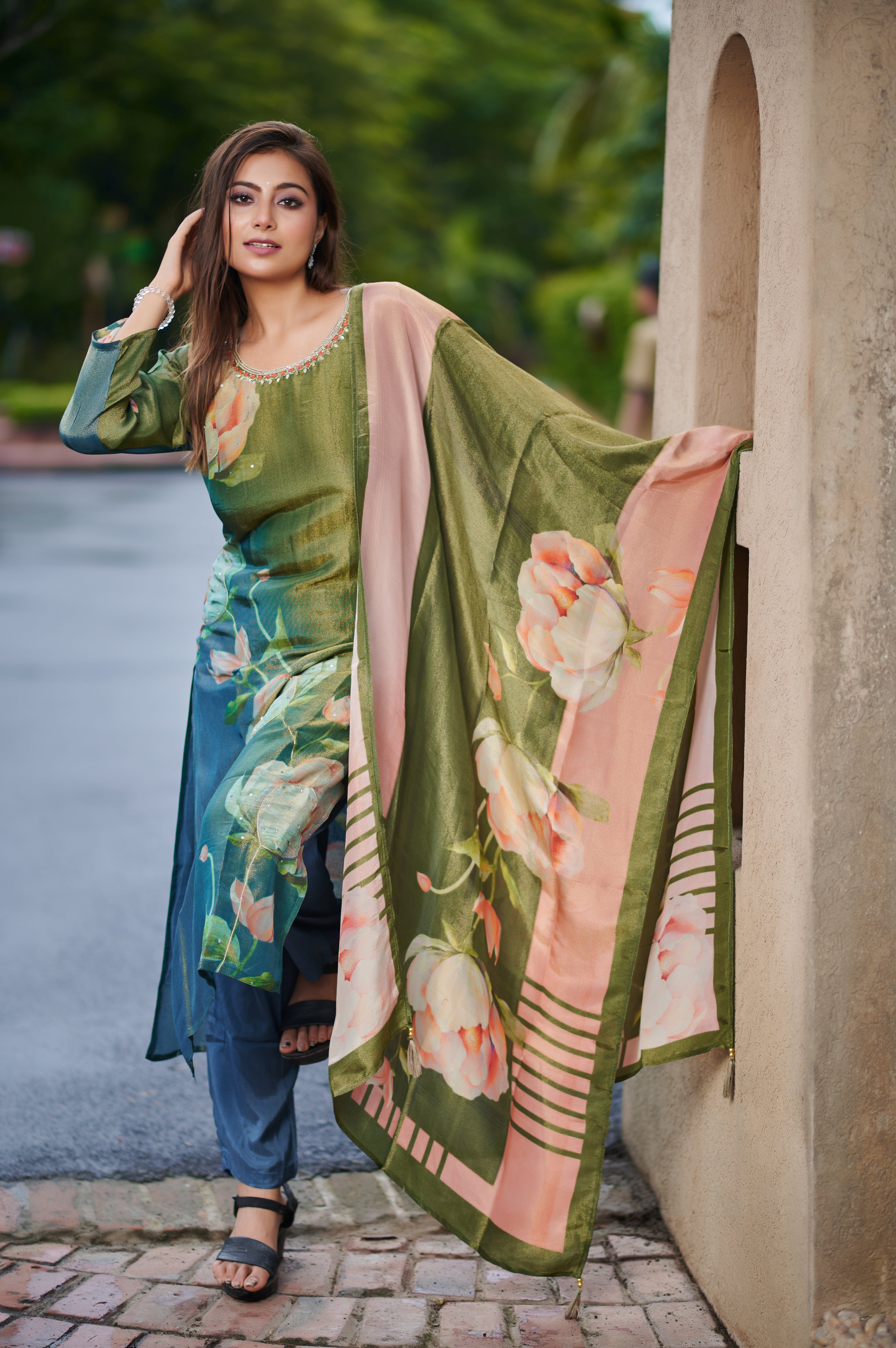 Olive Blossom Kurta Set