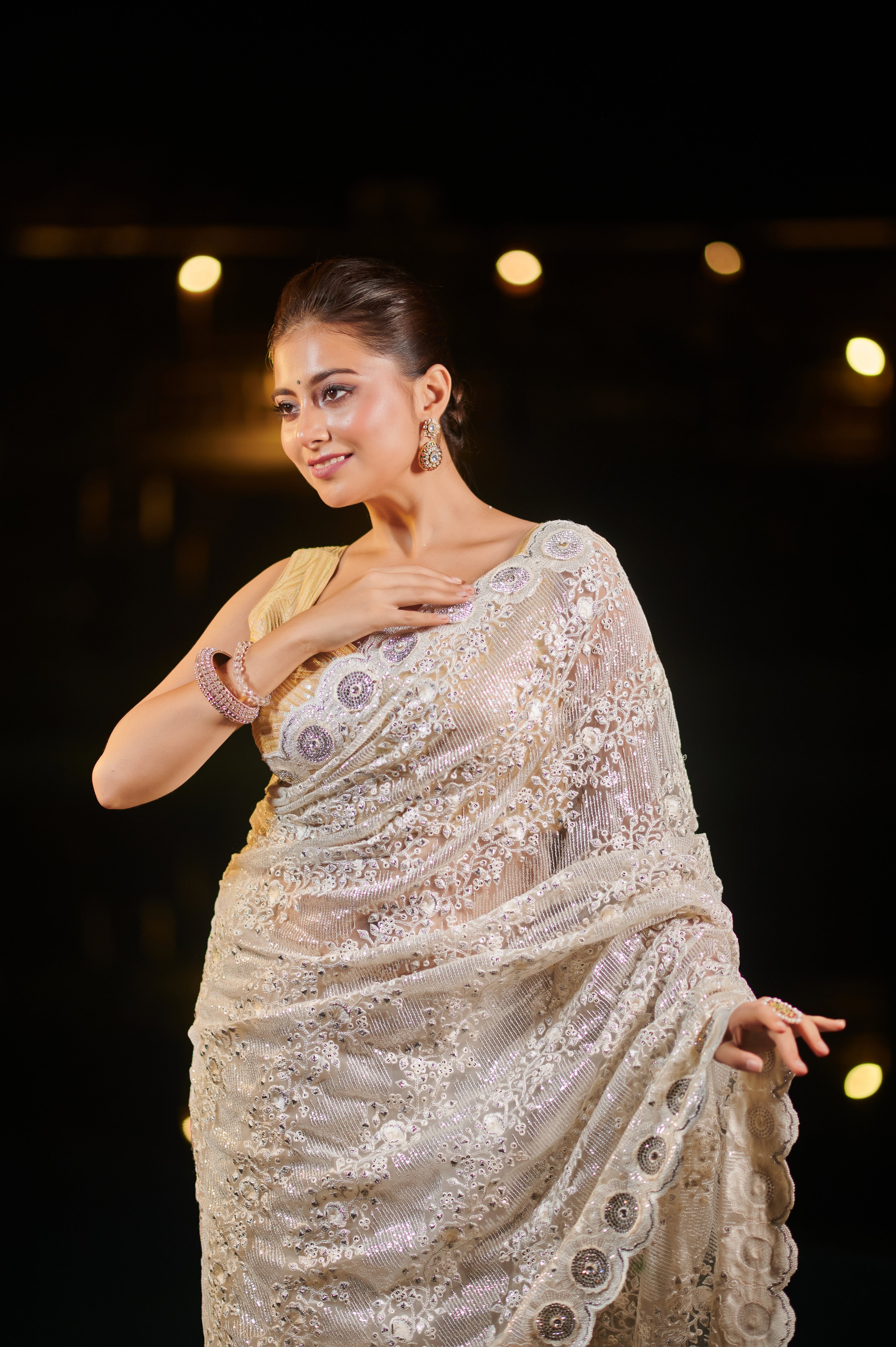 Ivory Luxe Diamond Cluster Saree