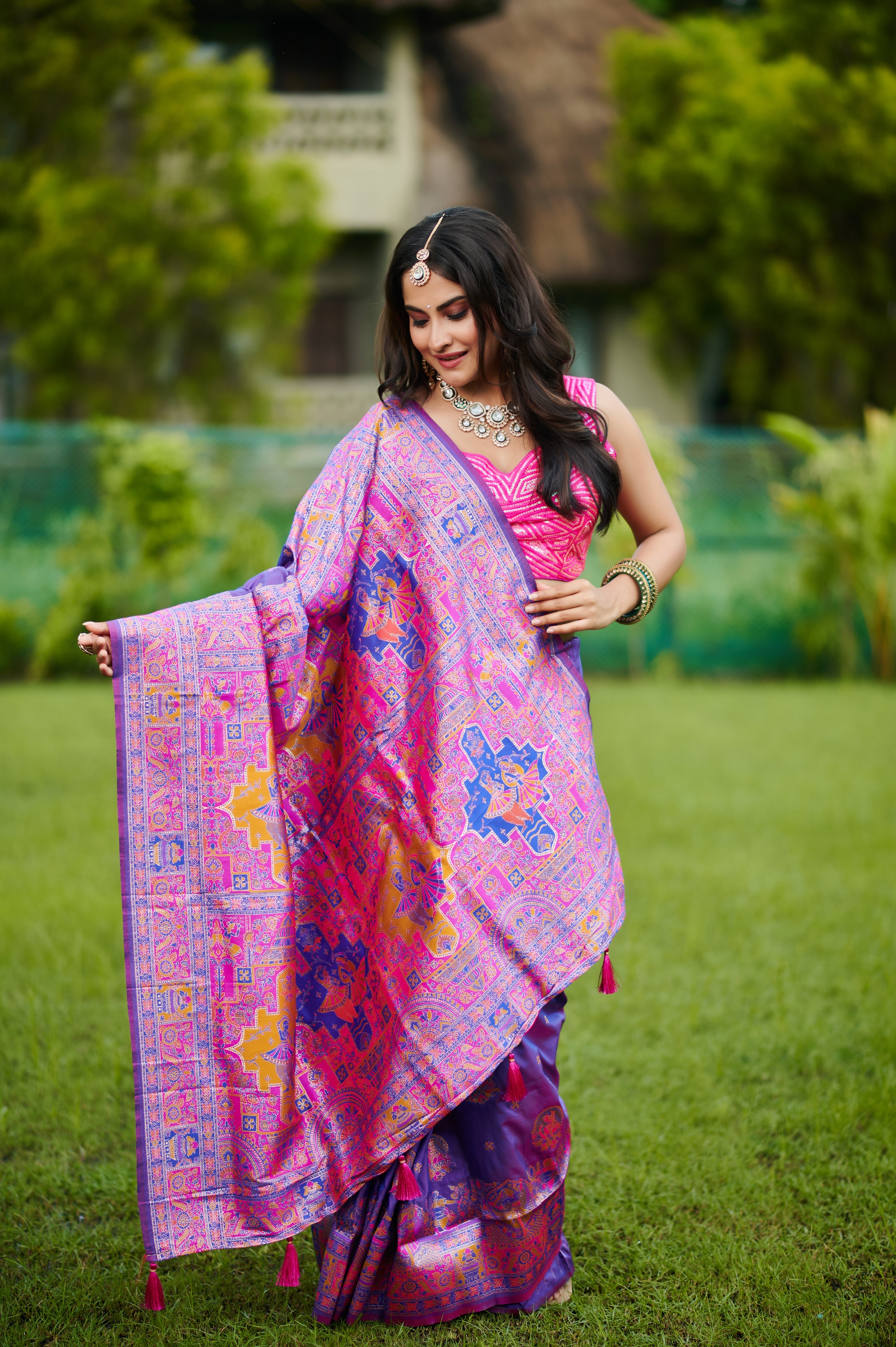 Rang Raas – Royal Navratri-Inspired Pure Silk Saree (Digital shade)