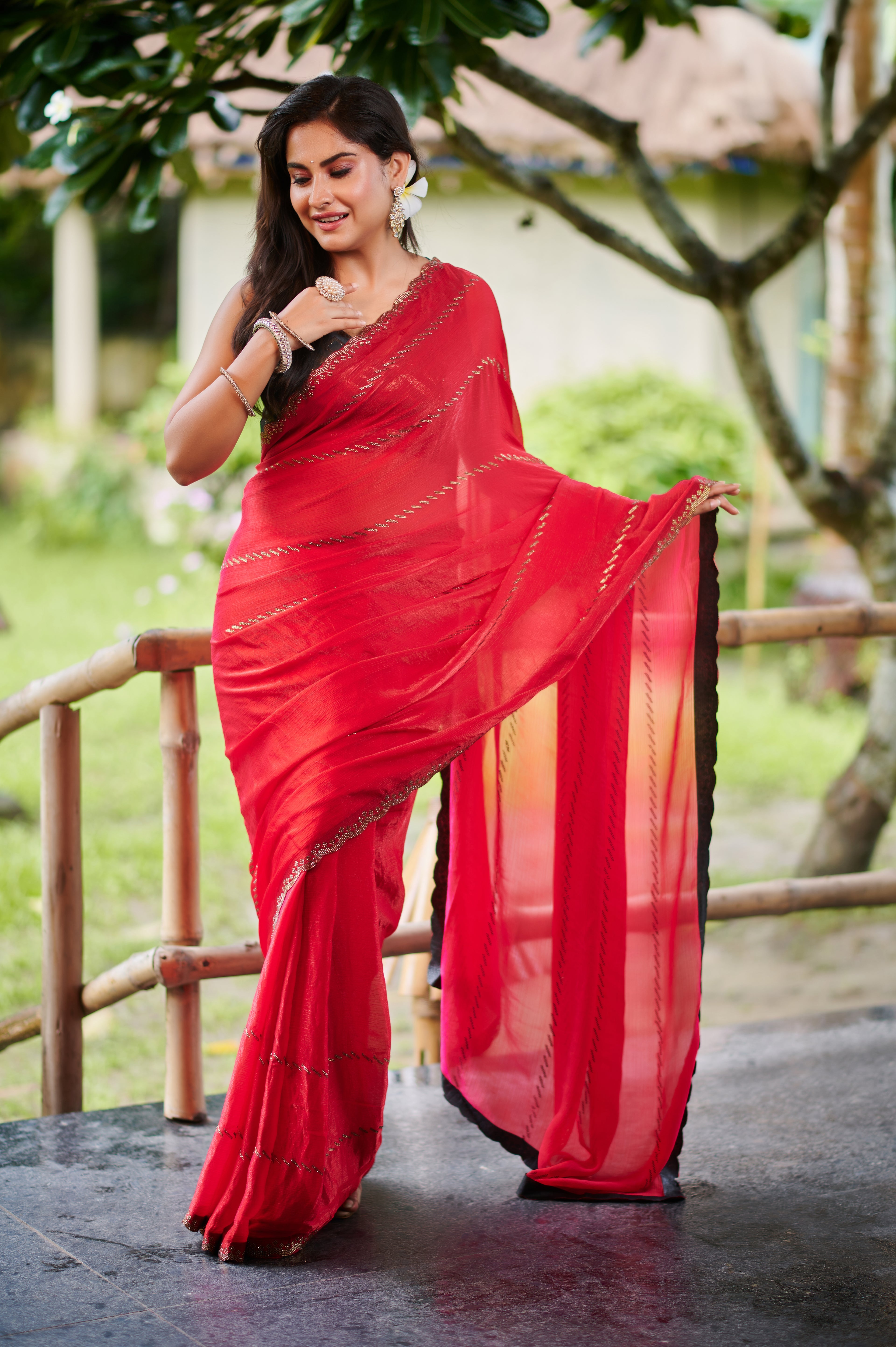 Elegant Red Bollywood chiffon Party Wear Saree
