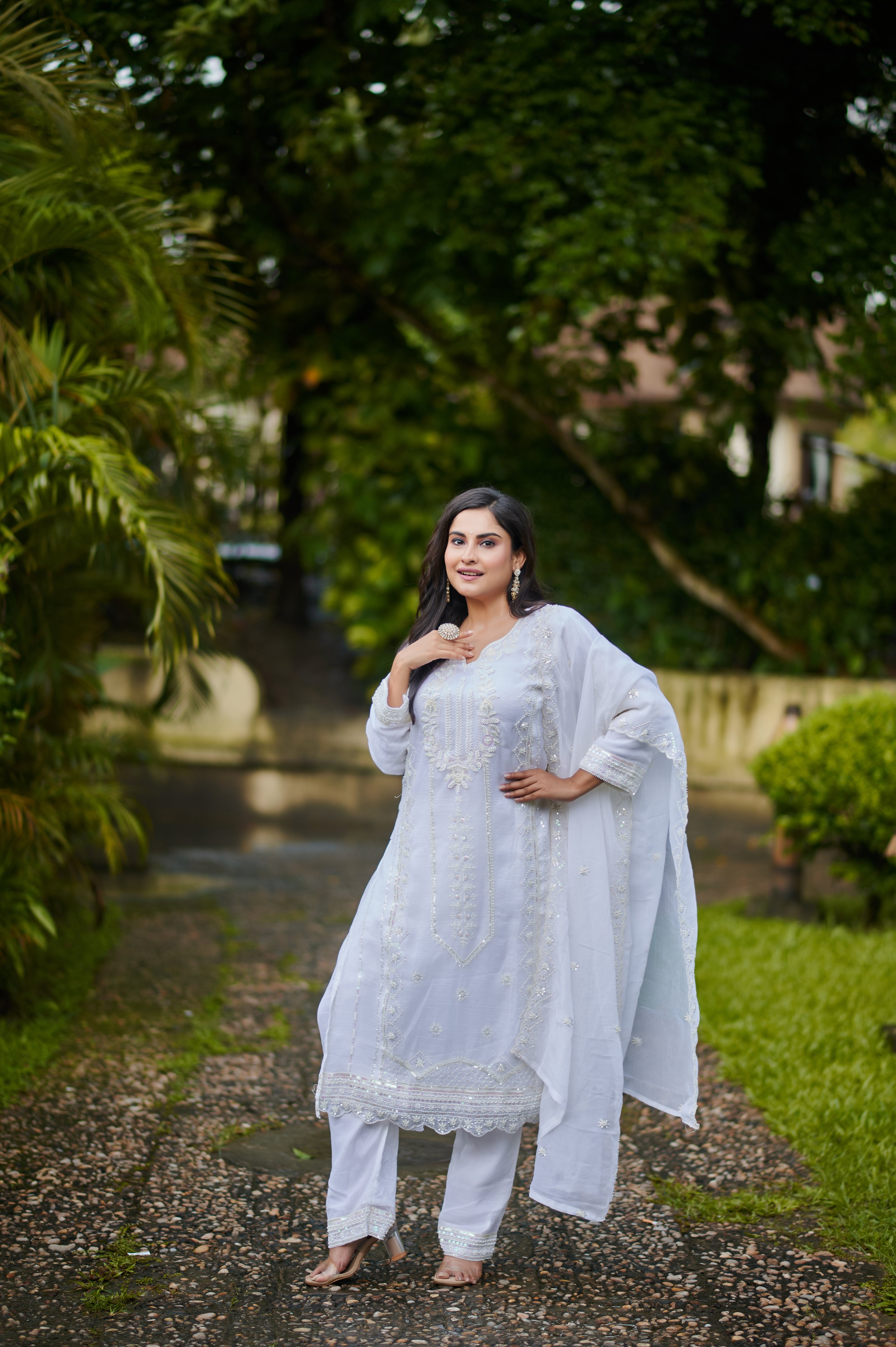 White Crystal Glow Kurta Set
