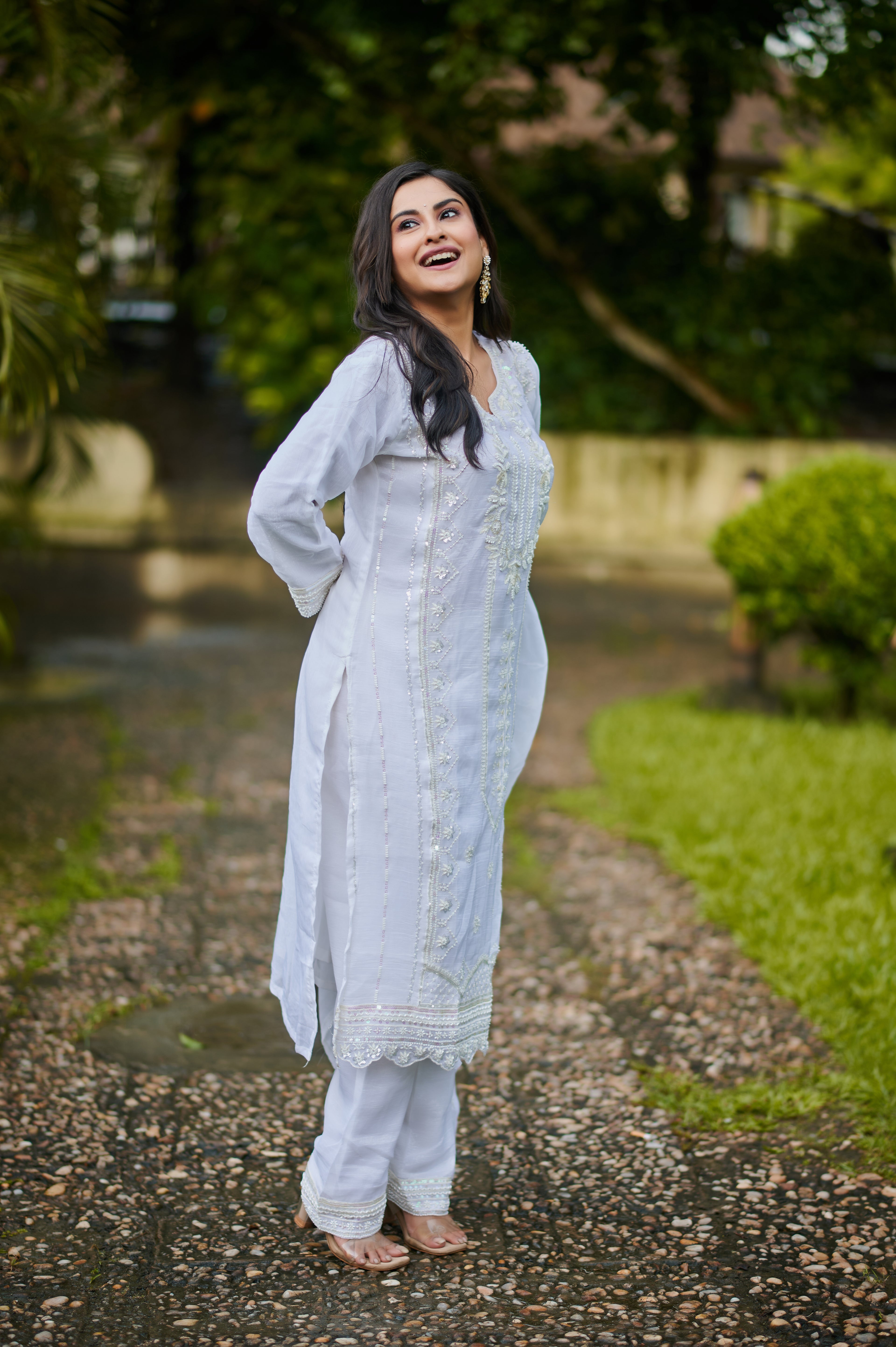 White Crystal Glow Kurta Set