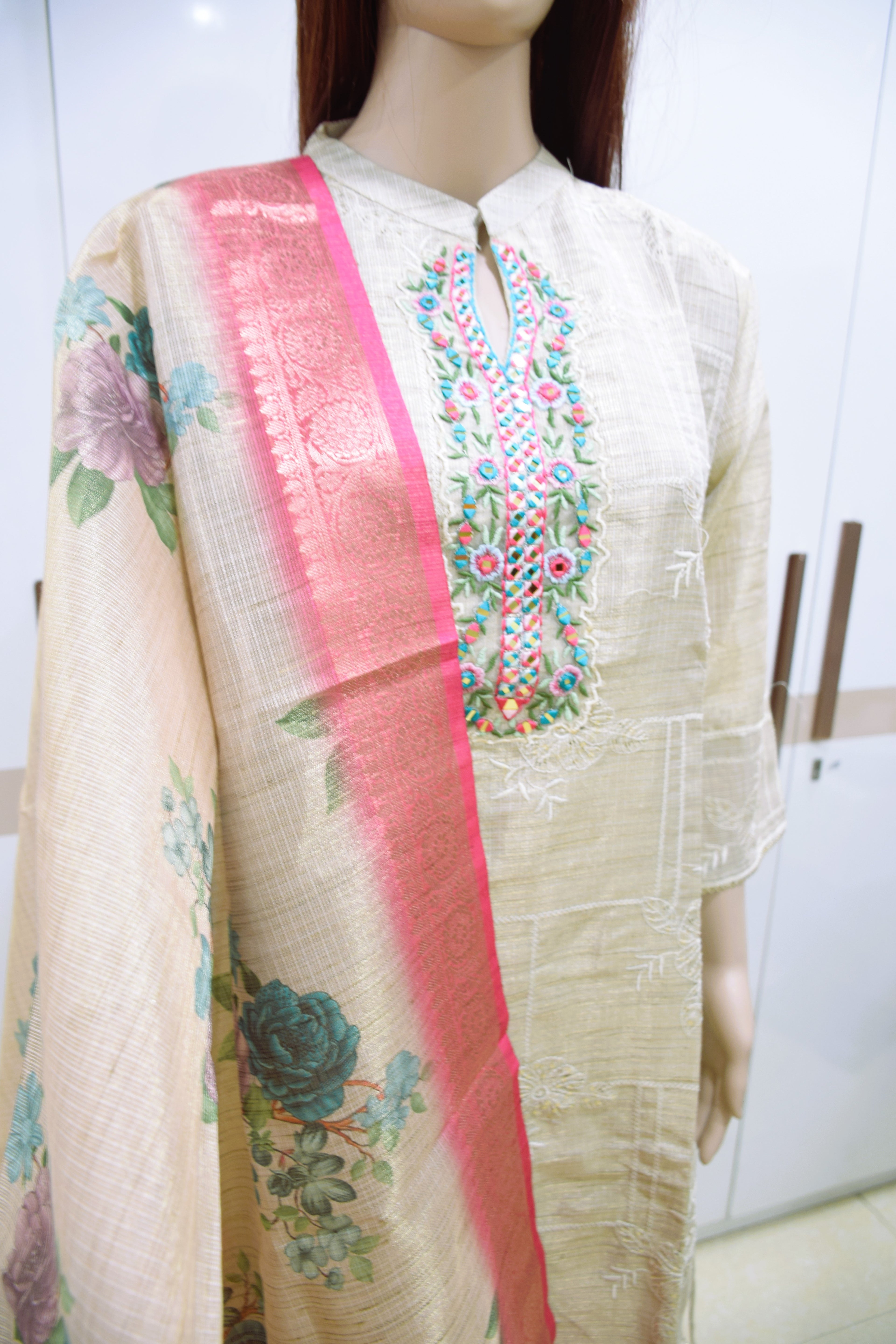 The Rose Garden Kota Doriya Kurta Set